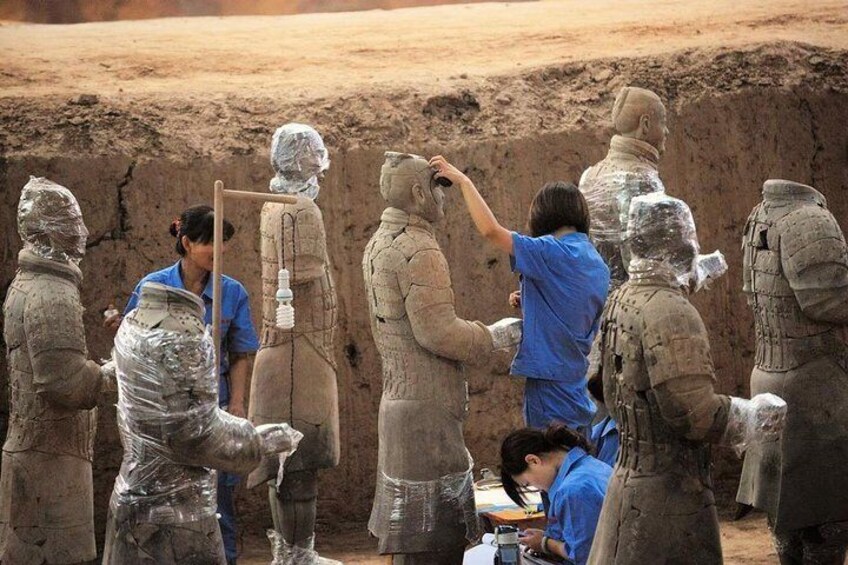 Repair Terra-cotta warriors