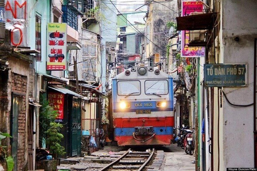 Hanoi train street