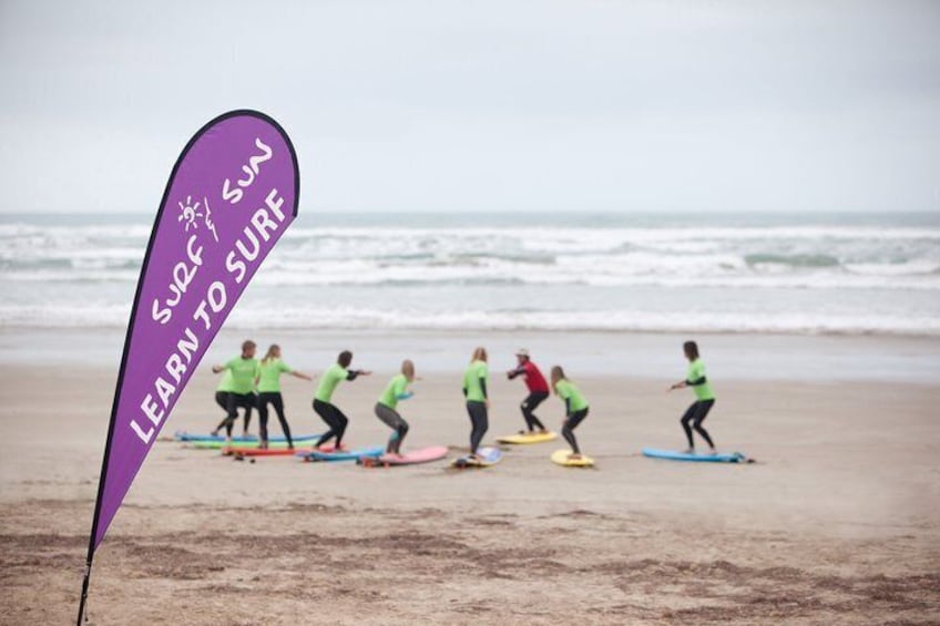 Learn to Surf at Middleton Beach