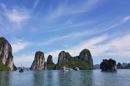 Explore Halong Heritage Site with boat trip full day