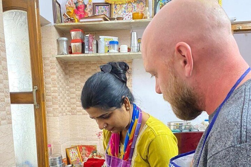 Experience Indian Food: Learn To Cook with Meals In Udaipur