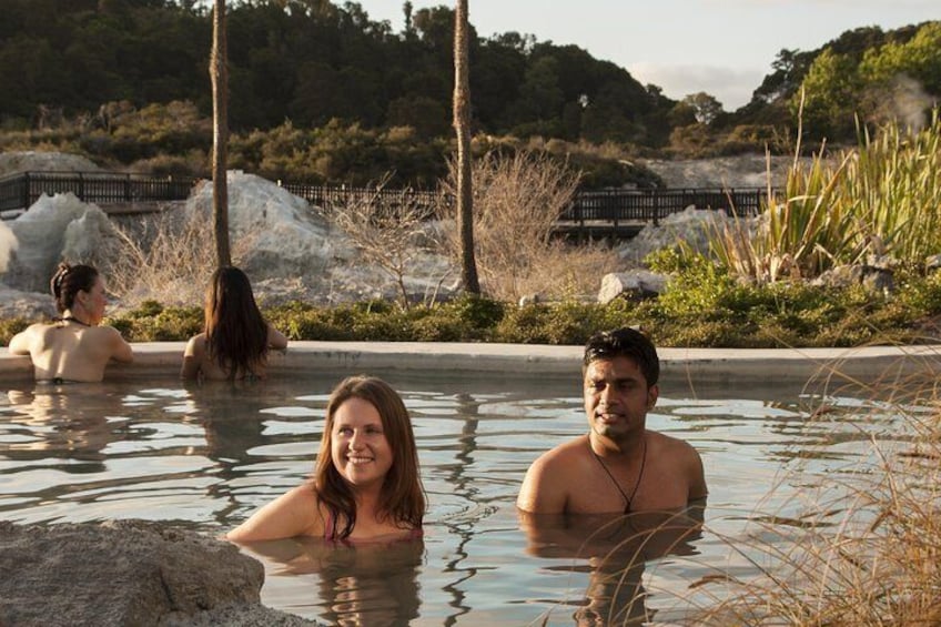 Hell's Gate Mud Bath & Spas