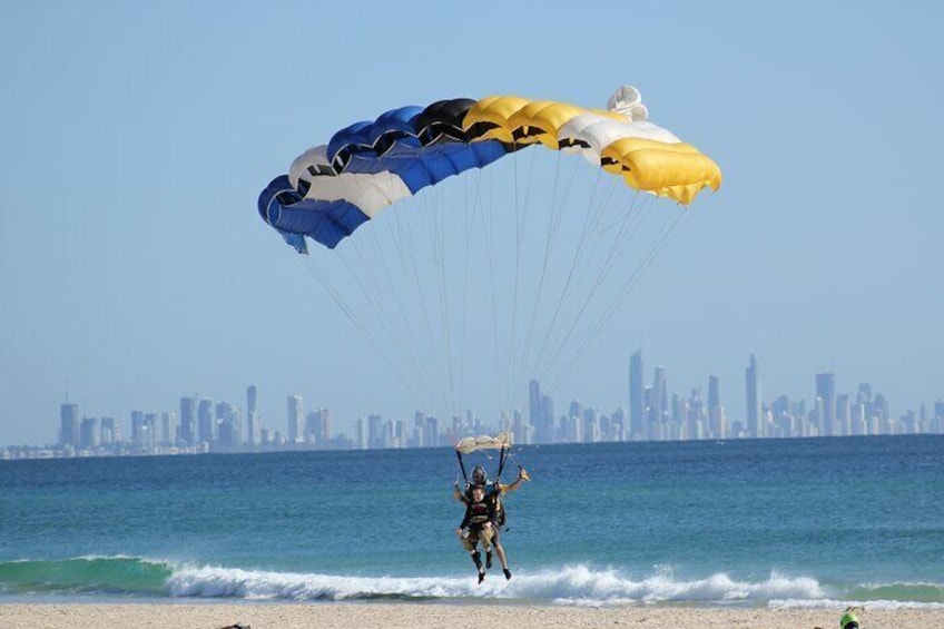 Beach Landing Kirra Beach, Gold Coast Skydive