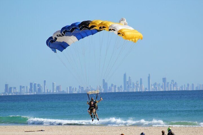 Beach Landing Kirra Beach, Gold Coast Skydive