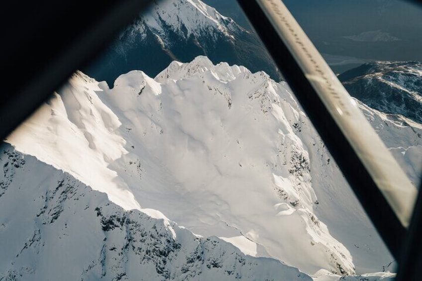 Milford Sound Cruise with Round-Trip Flights from Queenstown