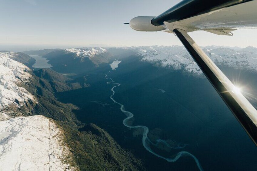 Milford Sound Cruise with Round-Trip Flights from Queenstown