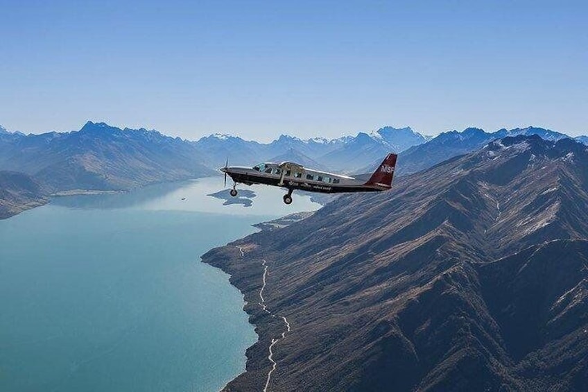 Full-Day Milford Sound Walk and Cruise Including Scenic Flights from Queenstown