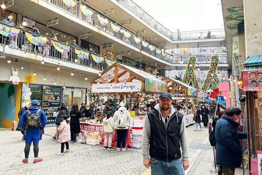 Insadong street