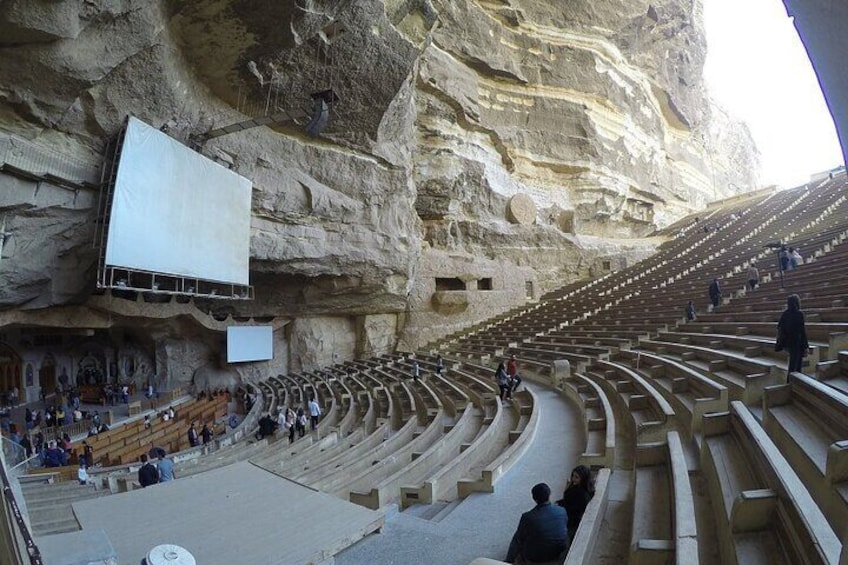 Coptic Cairo Tour: Cave Church of Saint Simon and Old Cairo churches 