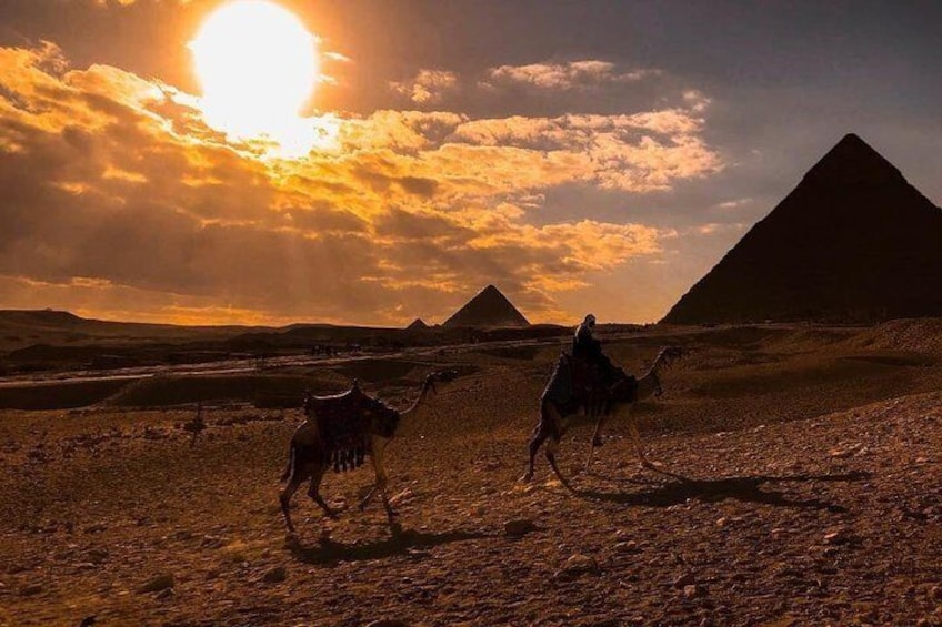 Half Day Private Tour to Giza Pyramids Sphinx