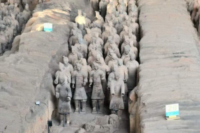 Private Half Day Tour to Terra Cotta Warriors Museum from Xian