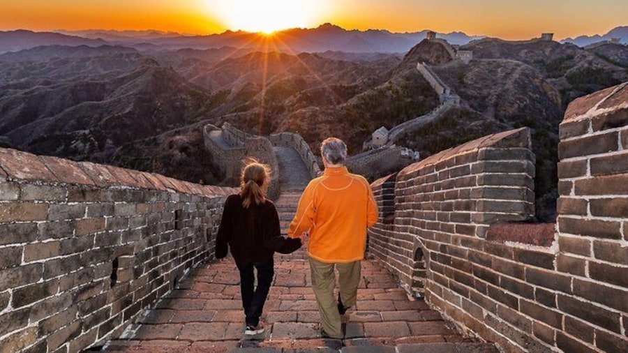 Great Wall at Gubeikou and Jinshanling Private Sunset Tour