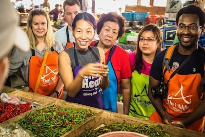 Cours de cuisine thaï et akha à Chiang Mai