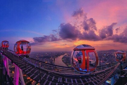 Private Guangzhou Night Tour with Canton Tower and Bar Hopping