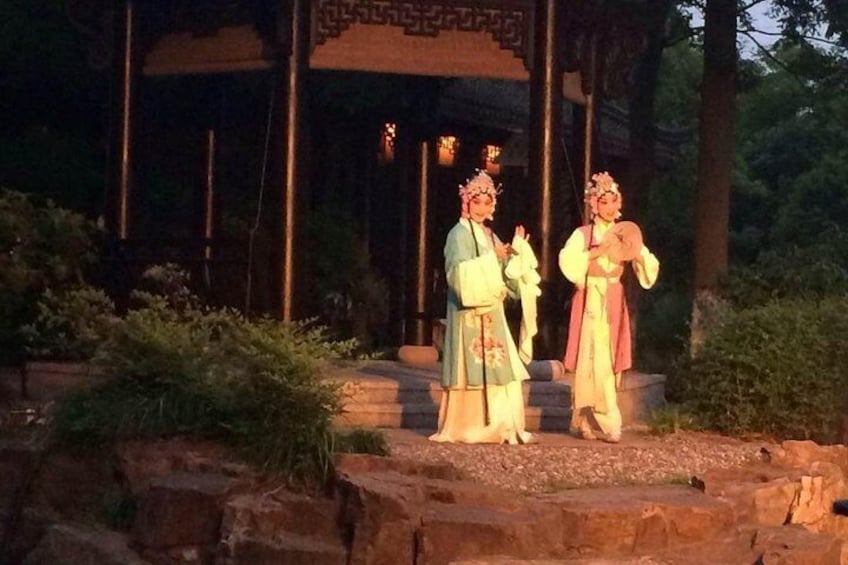 Opera in zhujiajiao