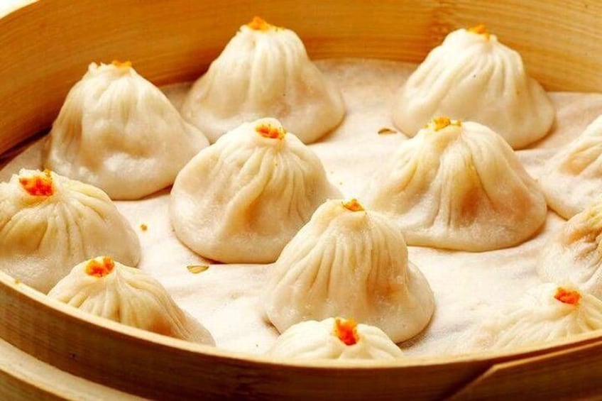 Shanghai soup dumplings