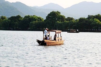 4-Hour Hangzhou City Private Customised Tour with Options