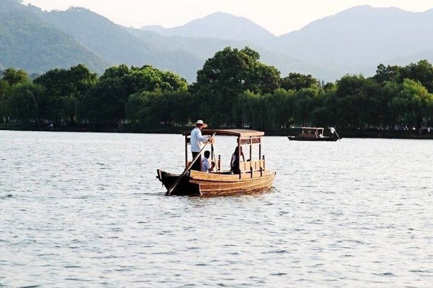 4-Hour Hangzhou City Private Customized Tour with Options