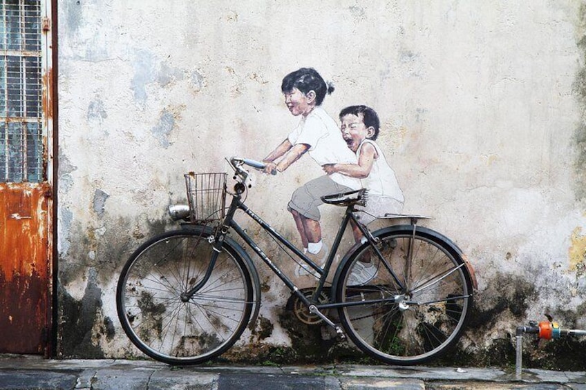 Penang Mural "Kids on Bicycle"