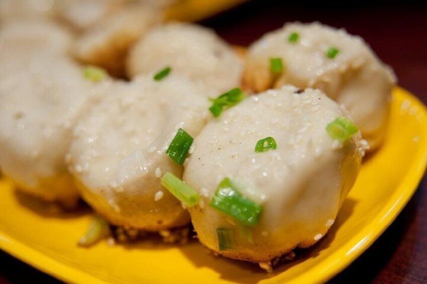 Pan-Fried Baozi Stuffed with Pork