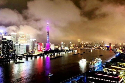 Shanghai Night Tour to Huangpu River with Dingtaifeng or Buffet at Cruisesh...