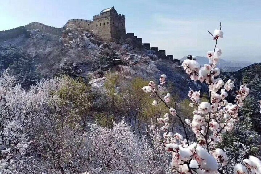 Private Great Wall Hiking: Gubeikou to Jinshanling with Lunch