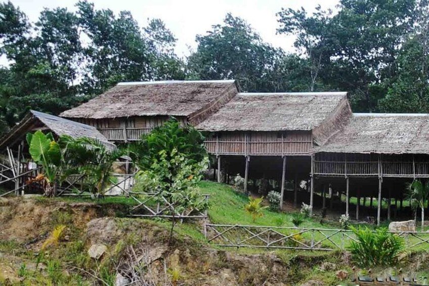 Crocodile Farm, Rungus Longhouse & Tuaran Temple from Kota Kinabalu