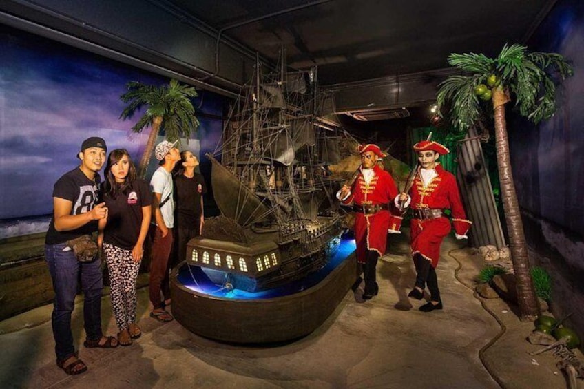 Melaka World Heritage Site Tour with Pirate Adventure & Shore Oceanarium