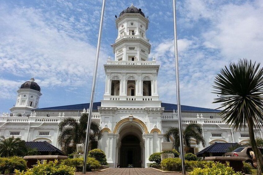 Kuala Lumpur to Johor Bharu (JB) One Way Private Transfers