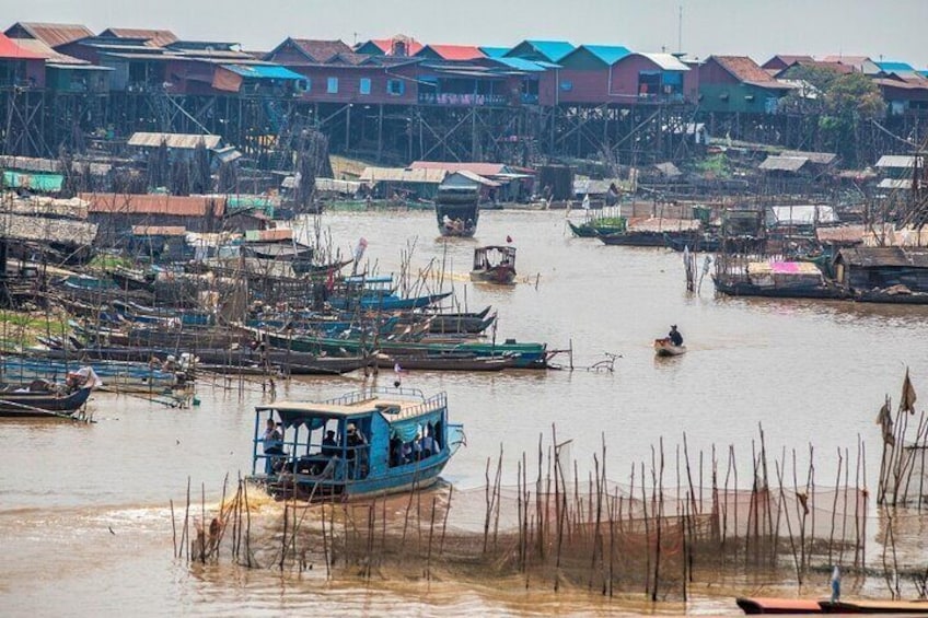 Tonle Sap Lake - Kampong Khleang Private Day Tour with lunch from Siem Reap