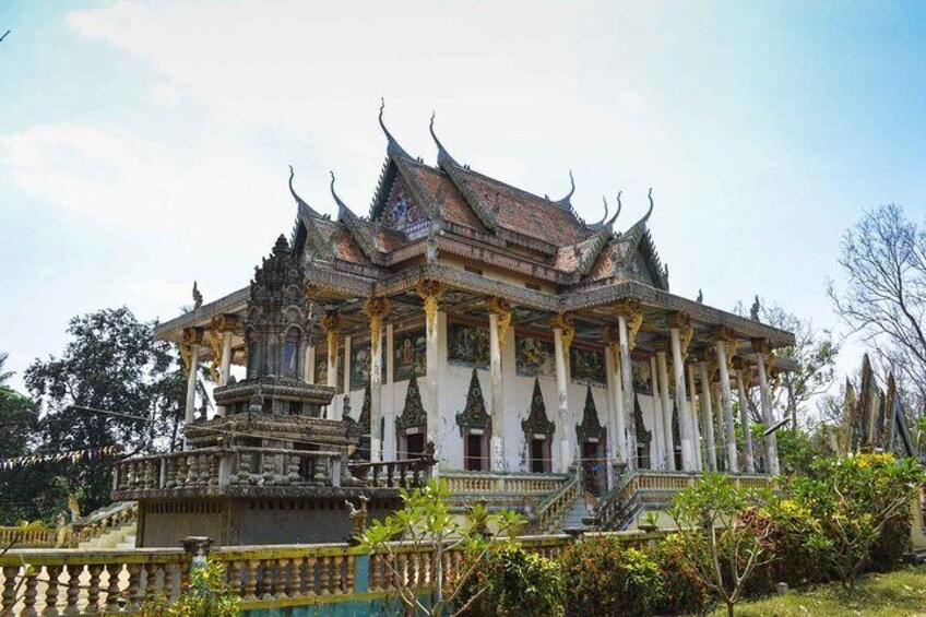 2 Days - Best of Battambang and Bamboo train Tours from Siem Reap
