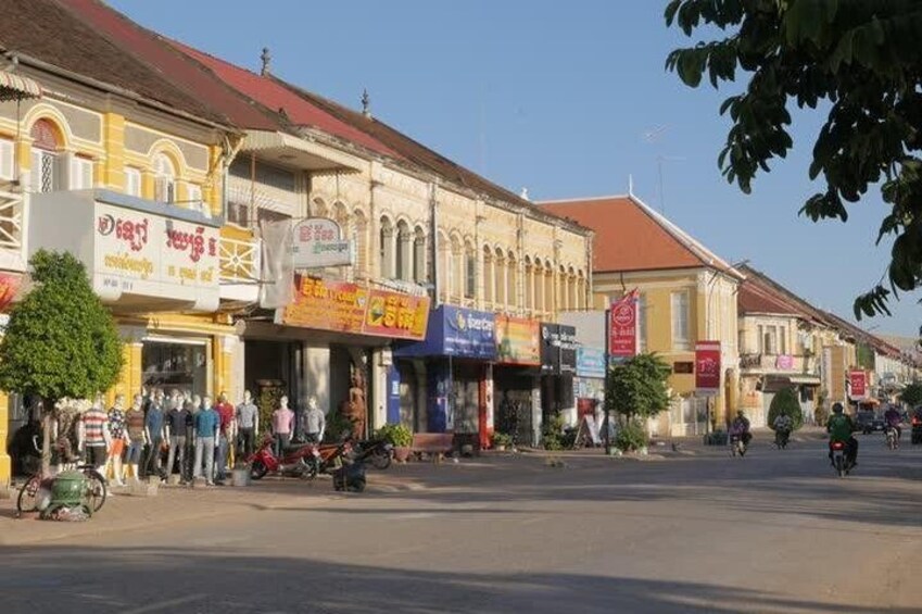 2 Days - Best of Battambang and Bamboo train Tours from Siem Reap