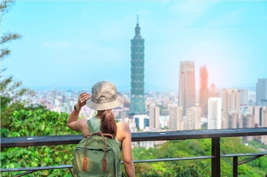 Taipei Private Car Charter Tour