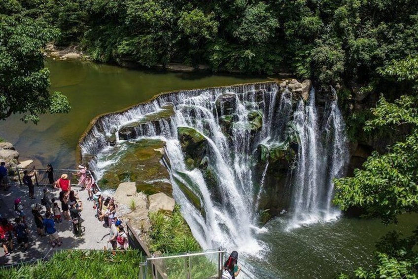 Shifen Waterfall