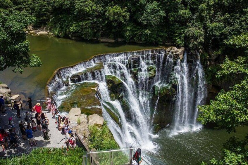 Shifen Waterfall