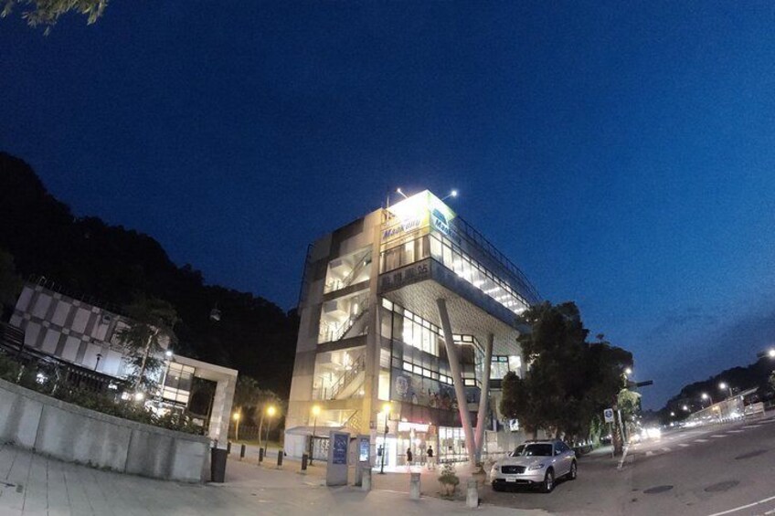 Maokong Gondola station