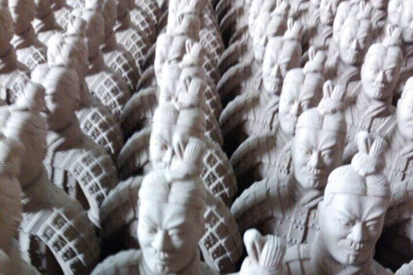 Daily Group Tour to Terracotta Warriors with Hotel Pickup & Lunch