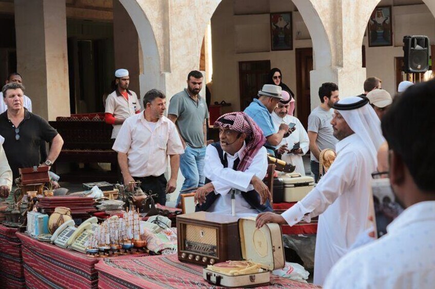 Experience Doha: Private Souq Waqif- Food and Market Tour
