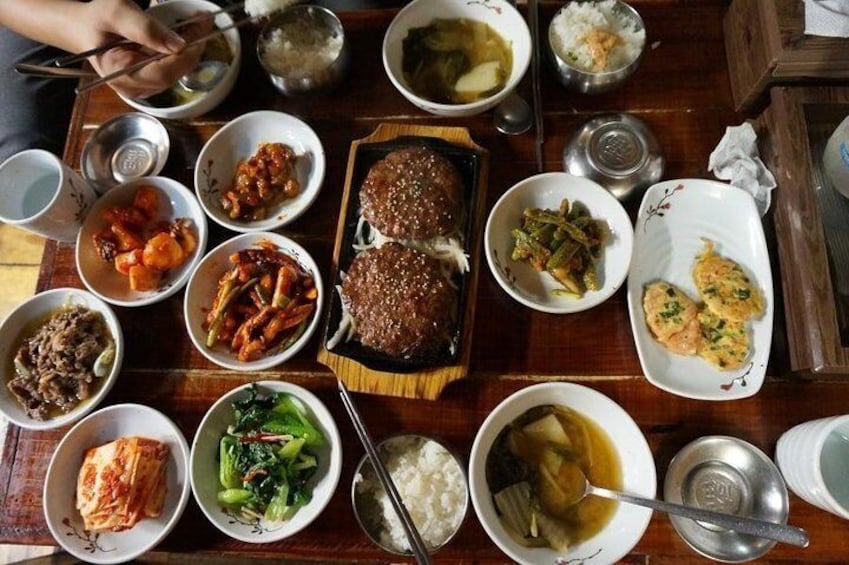 Korean Traditional Royal Table