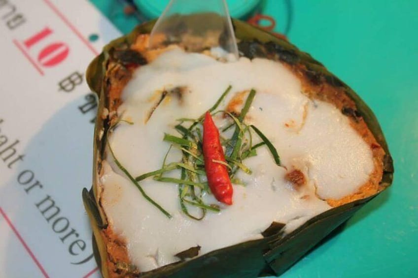 Small-Group Chiang Mai Evening Street Food Tour