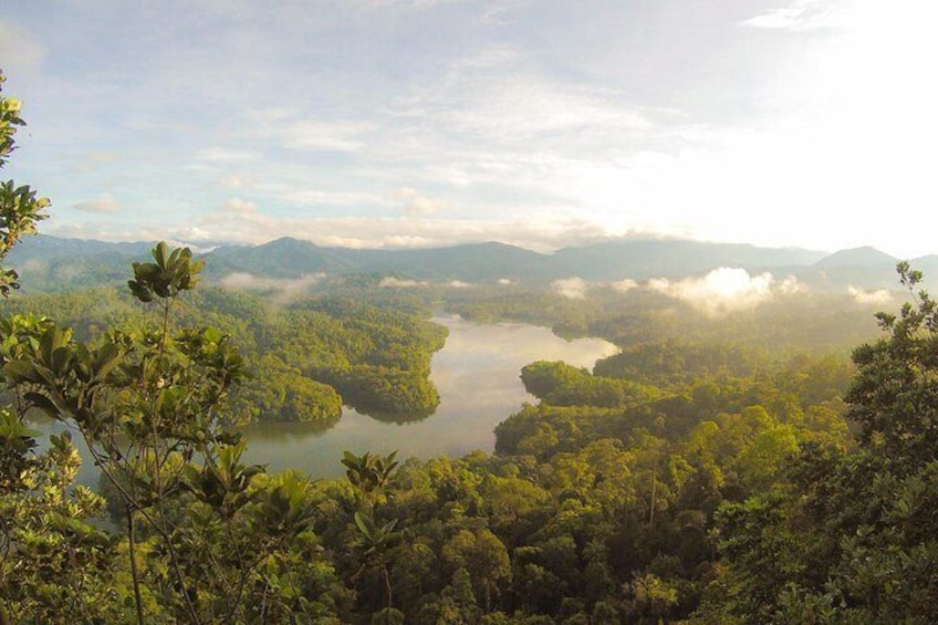 Adventure Sports & Thrilling White-water Rafting in Kampar River