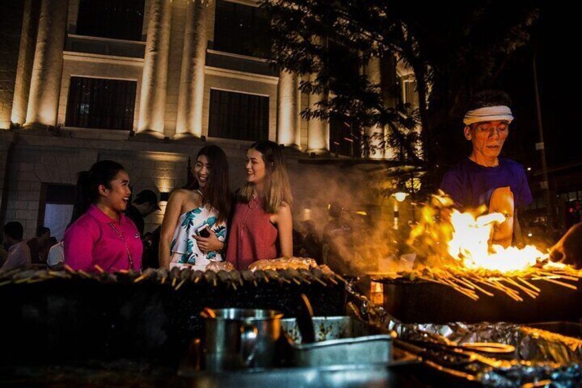 Small Group: Singapore Street Food & Night Tour