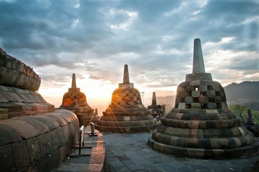 Sunrise at Borobudur 