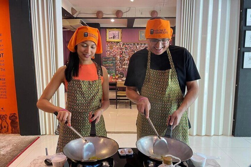 Thai Cooking Class in Phuket with Thai People