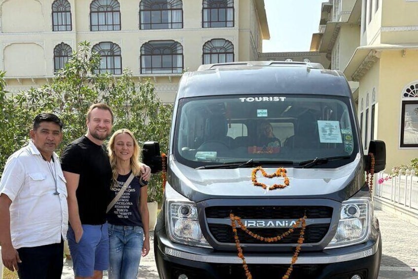 Jaipur: Private Full-Day City Sightseeing with Pick-Up & Drop off
