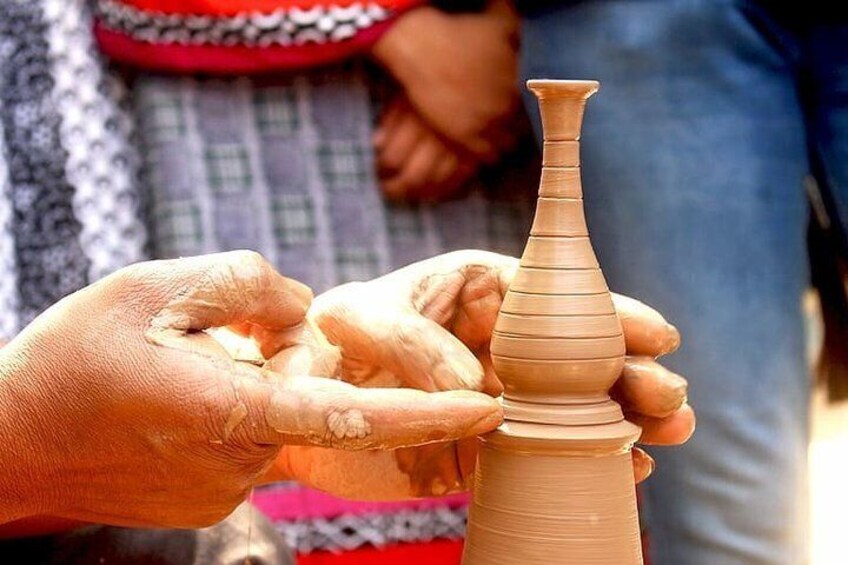 Jaipur's Famous Blue Pottery - A Workshop