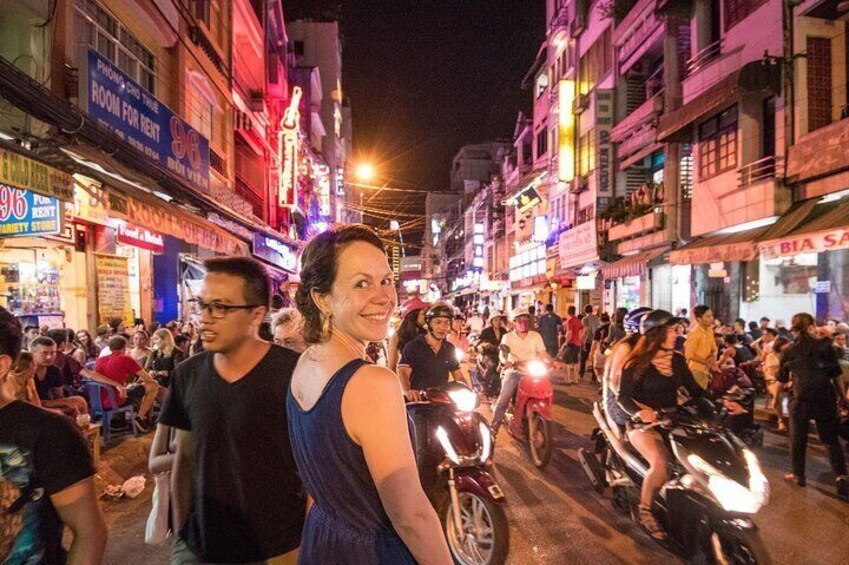 Saigon Street Food by Night Experience