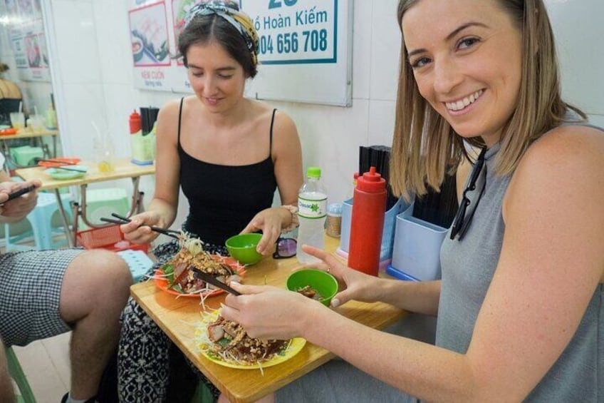 Hanoi Street Food Experience