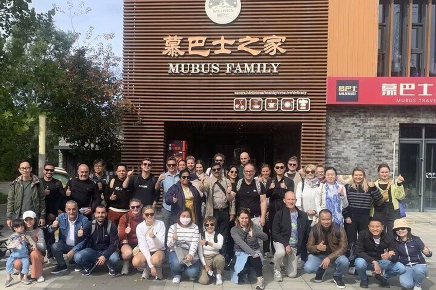 Mubus: Mutianyu Great Wall Daily Bus Tour (8:00am Departure)