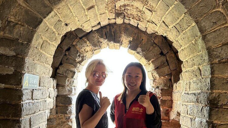 Mutianyu Great Wall: 5KM Hidden Path Wild Adventure